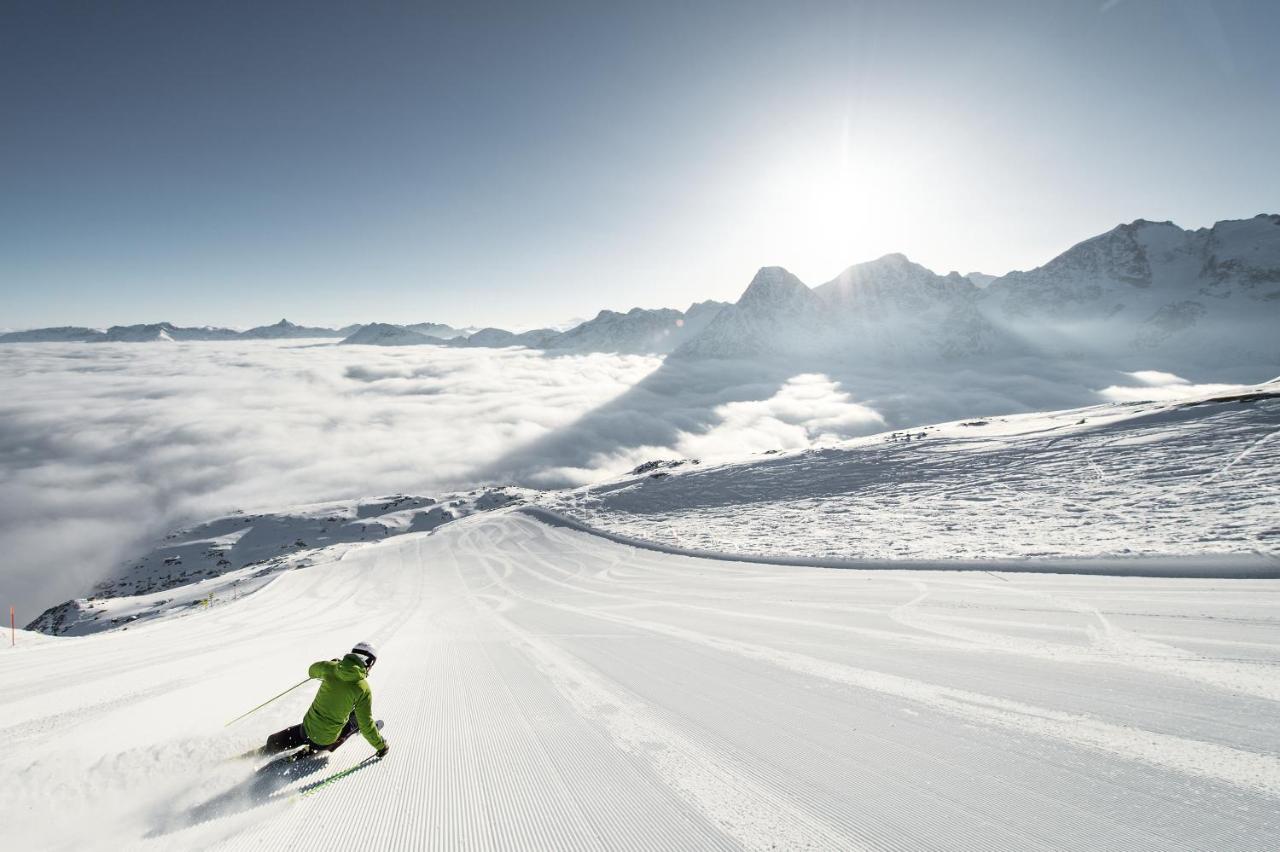 Carlton Hotel St Moritz - The Leading Hotels Of The World 外观 照片